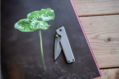 The James Brand Chapter, Titanium + Damascus Pocket Knife 9 The James Brand Chapter, Titanium + Damascus Pocket Knife -Gentleman’s Knives Popular Shop JAKCHP1301 10 the james brand jakchp1301 09