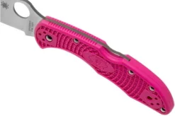 Spyderco Delica 4 Pink S30V C11FPPNS30V Pink Heals Pocket Knife -Gentleman’s Knives Popular Shop SPC11FPPNS30V 07 spyderco