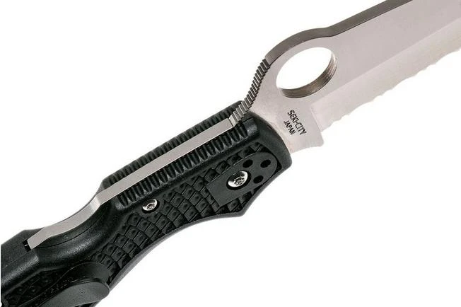 Spyderco Rescue 3 C14SBK3 Serrated Rescue Knife Spyderco Rescue 3 C14SBK3 Serrated Rescue Knife -Gentleman’s Knives Popular Shop SPC14SBK3 06 spyderco spc14sbk3 06