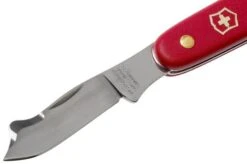Victorinox Budding Knife Combi S 3.9040.B1 Red 2 Victorinox Budding Knife Combi S 3.9040.B1 Red -Gentleman’s Knives Popular Shop VT3 9040 B1 03 victorinox
